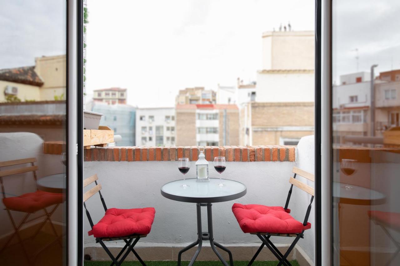 Mirador Del Teatro Romano Apartment Zaragoza Exterior photo